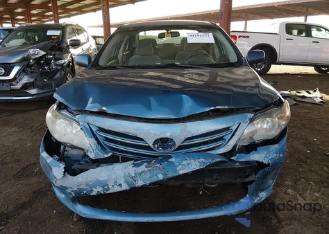 2013 Toyota Corolla Le z USA, uszkodzony, nr VIN 5YFBU4EE1DP186636